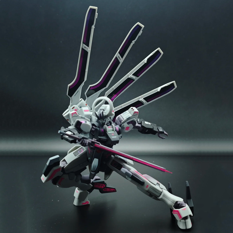Model Kit Optimus - HG 1/144 Schwarzette The Witch From