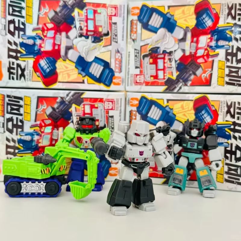 Hot Sale Blokees Transformers  - огляд і ціна Model Kit Optimus