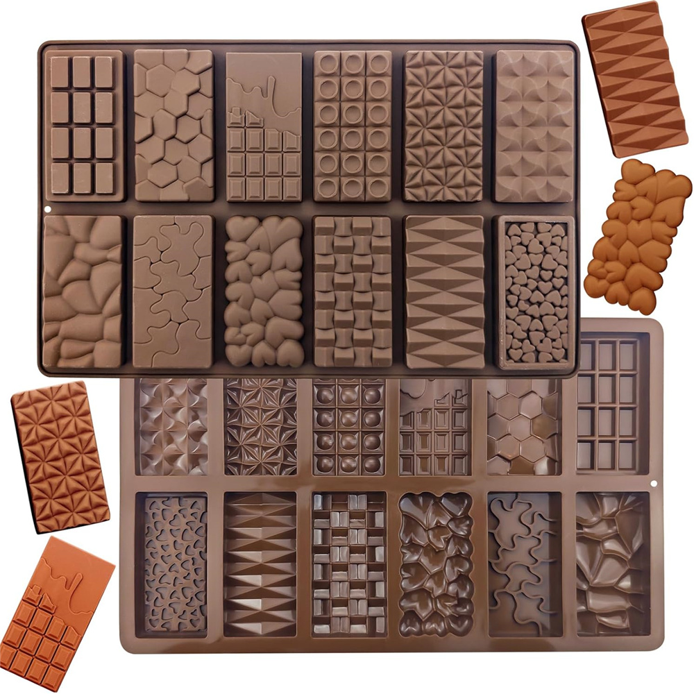 12 In 1 Chocolate Molds Dubai  - огляд і ціна Model Kitchen Set