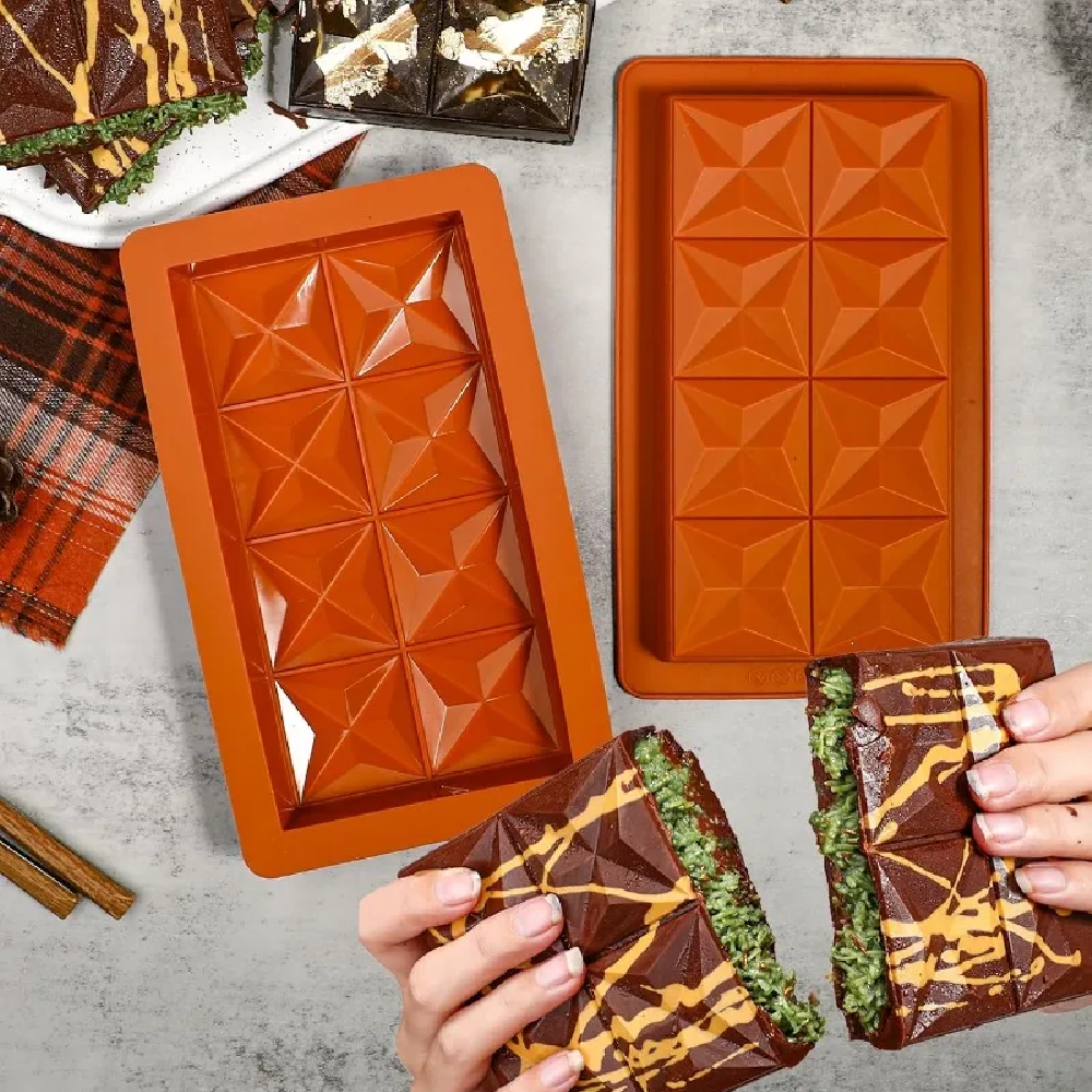 Chocolate Bar Mold - Non-Stick - огляд і ціна Model Kitchen Set