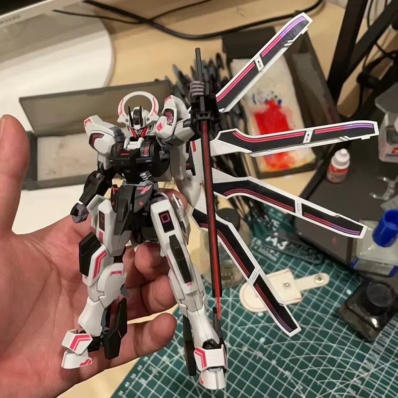 HG 1/144 Schwarzette The Witch - огляд і ціна Model Kit Optimus